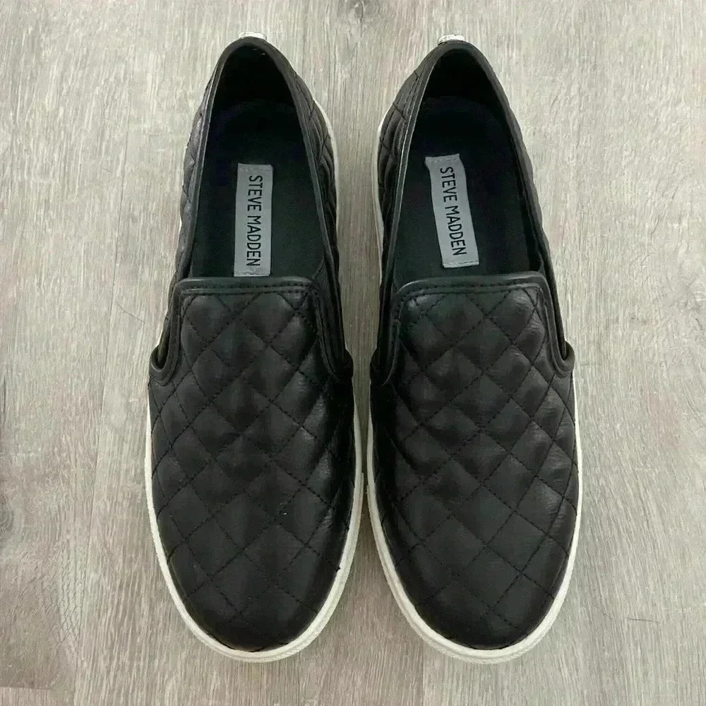 STEVE MADDEN - Steve Madden Women's Ecentrcq Sneaker 7.5